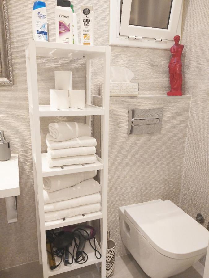 Family Deluxe Apartment Beach Castelldefels Bagian luar foto