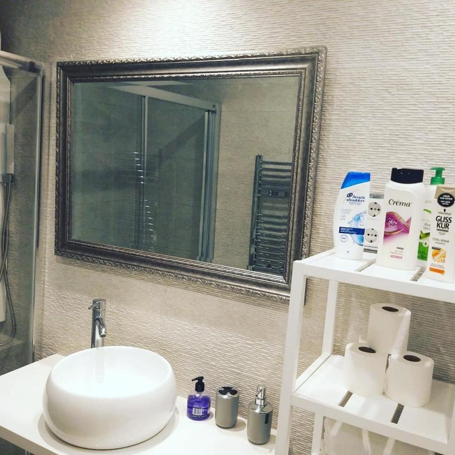 Family Deluxe Apartment Beach Castelldefels Bagian luar foto